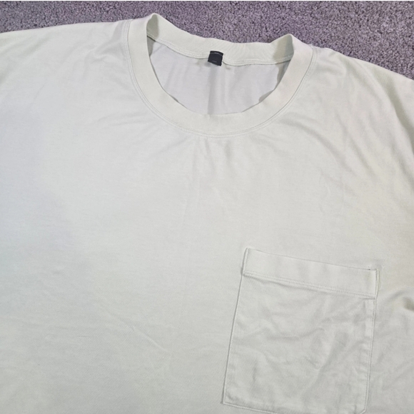 Lululemon Fundamental Pocket Tee Shirt Mens 2XL Light Green Short Sleeve Stretch - Picture 1 of 8